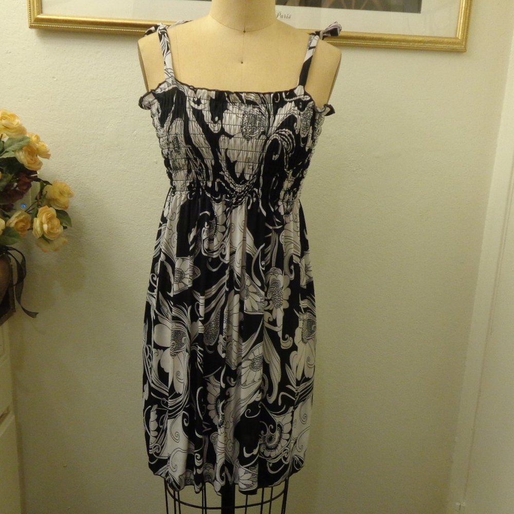 FC Black and White Floral Print Midi Sun Dress